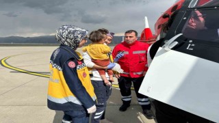 Şırnakta enfeksiyon şikayeti olan bebek ambulans helikopter ile Elazığa sevk edildi