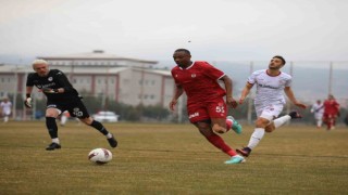 Sivasspor, hazırlık maçında Tokat Belediye Plevnesporu 6-1 yendi