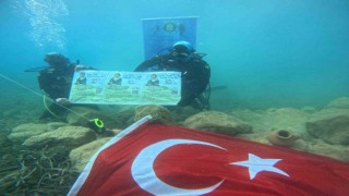 SMAlı Aren bebek için deniz altında bayrak açtılar