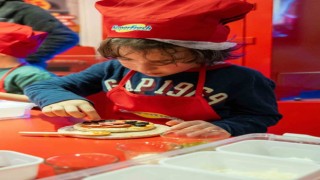 SuperFresh, çocukların ‘Pizza Aşkını kutladı