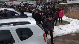 Tatvanda Nevruz kutlamasında 4 kişi gözaltına alındı