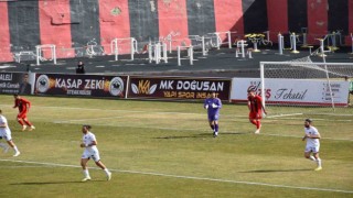 TFF 2. Lig: Vanspor FK: 3 - Yeni Mersin İdmanyurdu: 0