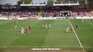 TFF 3. Lig: Balıkesirspor: 1 - Orduspor 1967: 4
