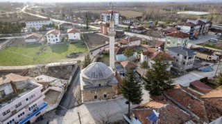 Tokatta yıllara meydan okuyan cami vandallara direnemedi