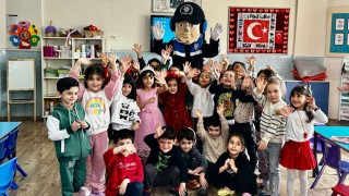 Toplum Destekli Polisler, Anaokulunda Çocuklarla Buluştu
