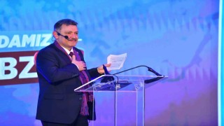 Trabzon Büyükşehir Belediye Başkan adayı Ahmet Metin Genç projelerini açıkladı
