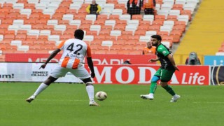 Trendyol 1. Lig: Adanaspor: 0 - Sakaryaspor: 0