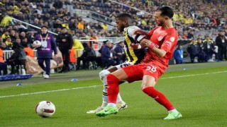 Trendyol Süper Lig: Fenerbahçe: 0 - Pendikspor: 1 (İlk yarı)