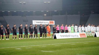 Trendyol Süper Lig: Karagümrük: 0 - Konyaspor: 0 (Maç devam ediyor)