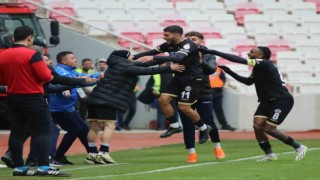 Trendyol Süper Lig: Sivasspor: 1 - Alanyaspor: 2 (Maç sonucu)