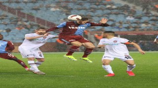 Trendyol Süper Lig: Trabzonspor: 1 - Fatih Karagümrük: 1 (İlk yarı)