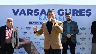 Tütüncü: Yeni dönem, güreşin de altın çağı olacak