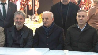 Ümraniye Belediye Başkanı Yıldırım vatandaşlar ile iftar programında buluştu