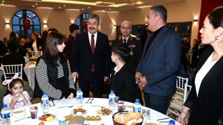 Vali Yılmaz: "Şehitlerimize Minnettarız"