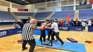 Vanda bilek güreşi müsabakaları sona erdi
