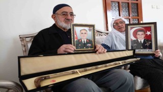 Vefanın adı şehit Osman Paşa, hediyesine gözü gibi bakıyorlar