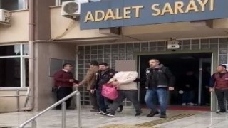 Yakalanacağını anlayınca balkondan atladı, camı kırdı ama kaçamadı