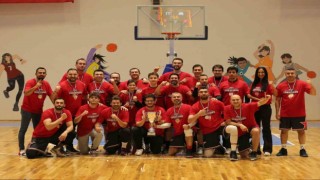 Yıldız Holding Basketbol Takımı, CBLde şampiyon oldu