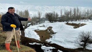 Yüksekovada çiftçilerin kış zorluğu devam ediyor