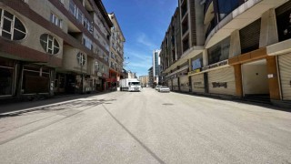 Yüksekovada seçimler nedeniyle sokaklar boş kaldı