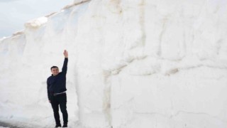 2 bin 250 rakımlı zirvede 6 metrelik karla mücadele çalışması