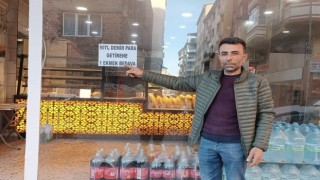 90 lira bozuk para getirene 1 ekmek bedava