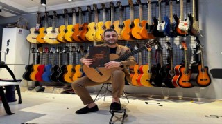 Ahmet Kılıç Klasik Gitar Metodunu yayınladı