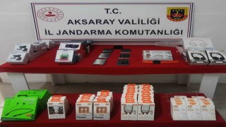 Aksarayda kaçak telefoncuya jandarma baskını