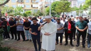 Alanyada Gazzede hayatını kaybeden Müslümanlar için gıyabi cenaze namazı kılındı