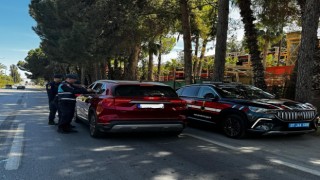 Alanyada jandarmadan sürücülere güvenli sürüş uyarısı