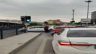 Alibeyköyde tramvay arızası trafikte uzun kuyruk oluşturdu