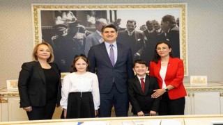 Ataşehirde Belediye Başkanlığı, bir günlüğüne Çınar Başkana emanet