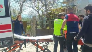 Ayağını tarım aracına kaptıran adam ağır yaralandı