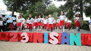 Aydındaki çocuk gelişim merkezlerinde eğitim gören öğrenciler 23 Nisanı coşkuyla kutladı