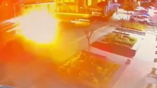 Başakşehirde el bombalı saldırı anı kamerada