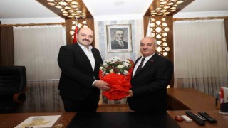 Başkan Akpunar, görevi Orhandan devraldı