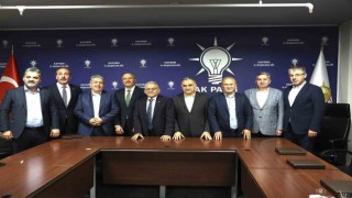 Başkan Büyükkılıç, AK Parti Kayseri İl Başkanlığı Yönetim Kurulu Toplantısına katıldı