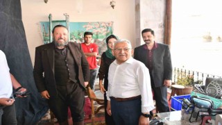 Başkan Büyükkılıç; Kara Ağaç Destanı dizi setini ziyaret etti