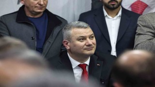 Başkan Çelik: “Öğrencilerimize yeni dönemde çok güzel sürprizlerimiz olacak”