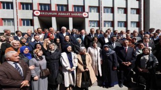 Başkan Sekmen yoğun bir ilgiyle mazbatasını aldı