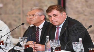 Başkan Tugay, yeni dönemin ilk İEKKK toplantısında yol haritasını anlattı