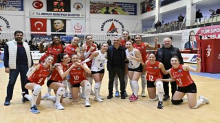 Başkan Uysaldan voleybol takımına destek çağrısı