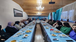 Bayburt Müftülüğü üniversite öğrencilerini iftarda ağırladı