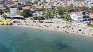 Bayram tatilini fırsat bilenler Foçaya akın etti