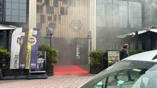 Beşiktaşta restoranda yangın paniği
