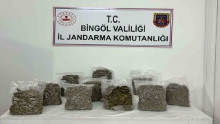 Bingölde 5 kilogram uyuşturucu madde ele geçirildi: 2 gözaltı