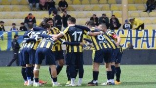 Bucaspor 1928, zirve takibini sürdürüyor