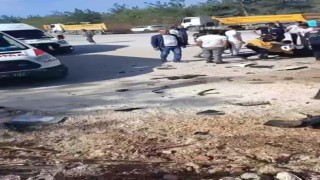 Bursada 2 hafriyat kamyonu kafa kafaya çarpıştı: 1i ağır, 2 yaralı