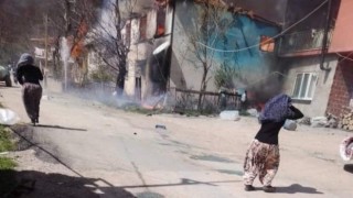 Bursada 3 ev alev alev yandı