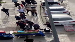 Bursada seyyarın satıcılar yer kavgası kamerada